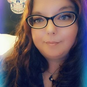 Meet your Posher, Angie